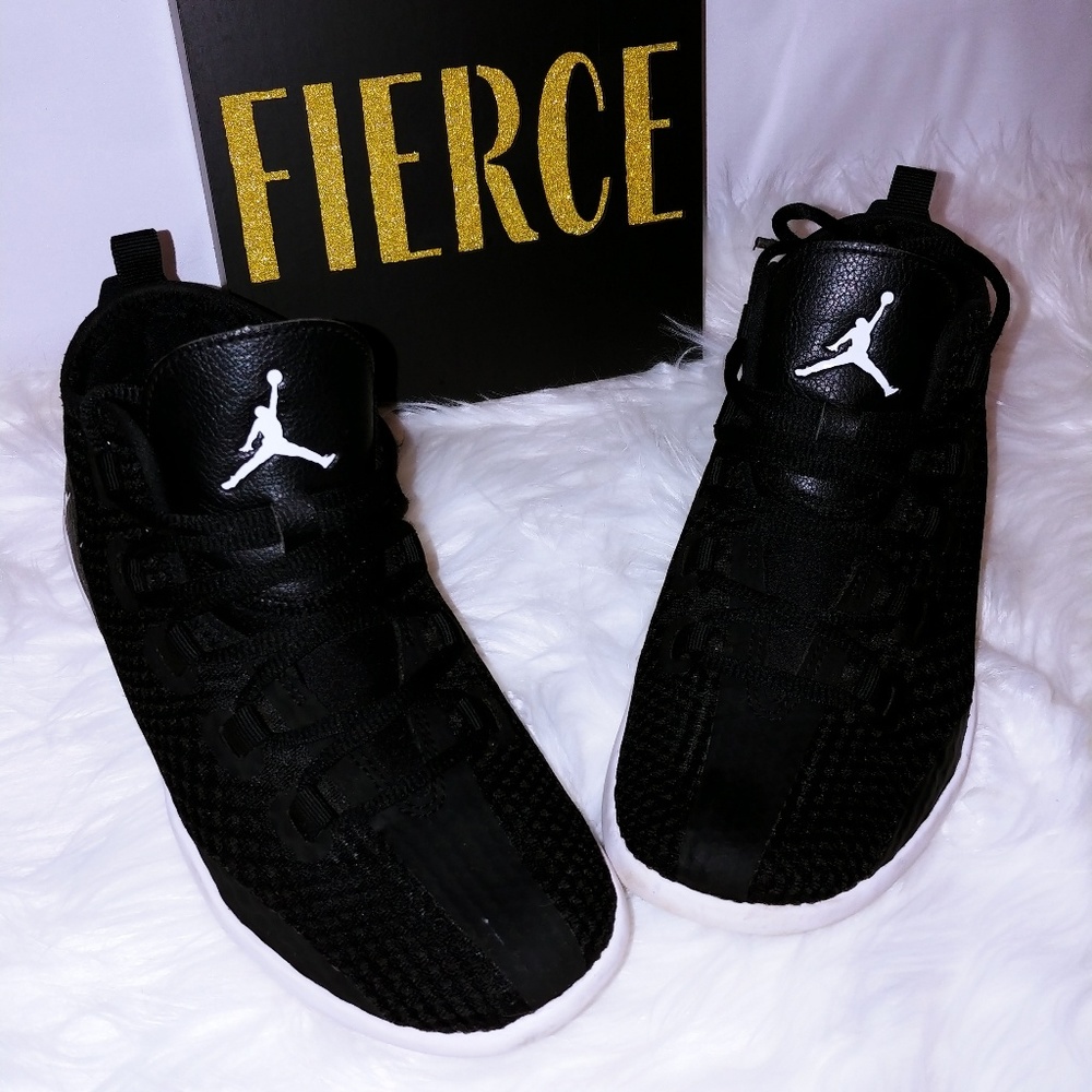 Nike Shoes Jordan Reveal BG